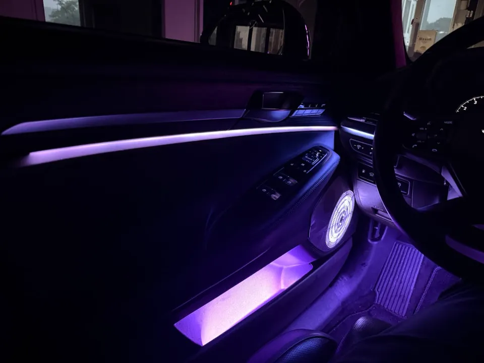 Genesis G90 ambient lighting - Genesis G90 Ambient Lighting Review: Brighter Interior photo 3