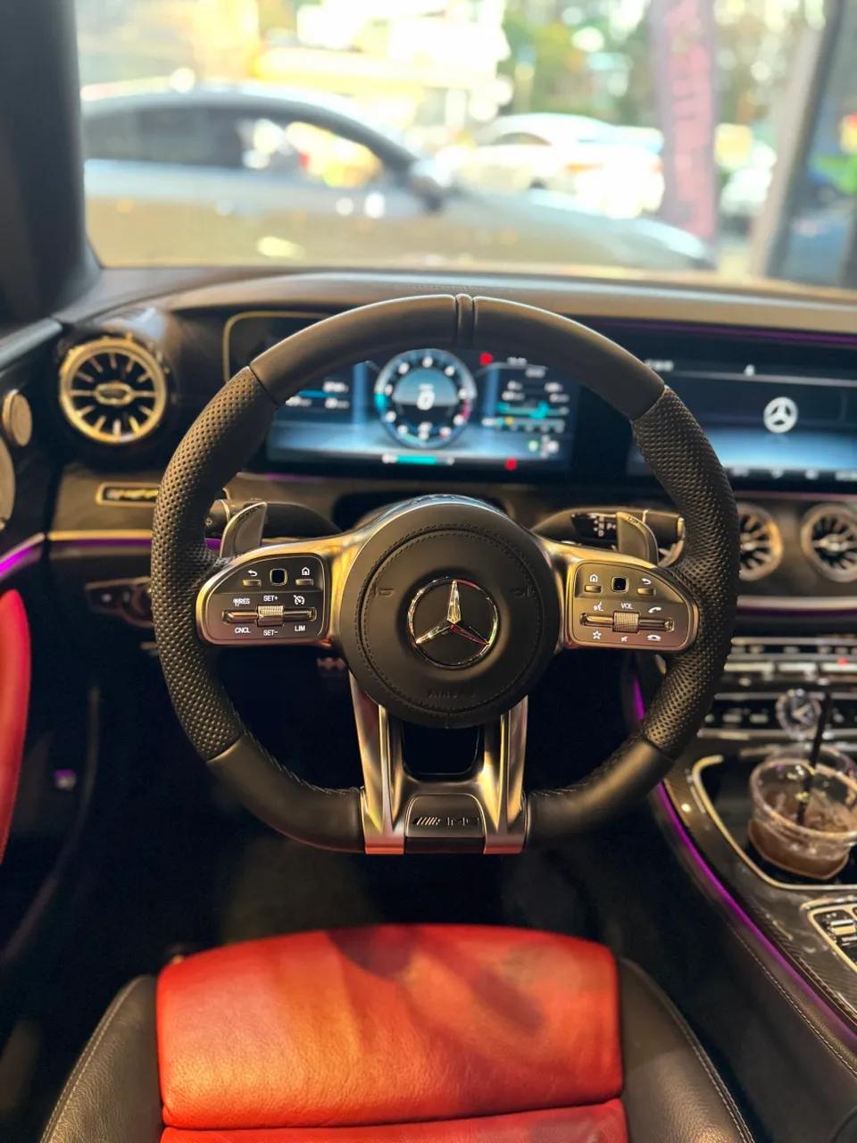 Mercedes-Benz E-Class Coupe steering wheel - Mercedes-Benz E-Class Coupe Steering Wheel Review — Cost photo 4