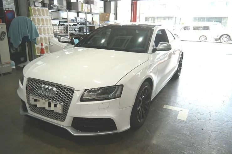 Audi A5 RS Steering Wheel Customization Review