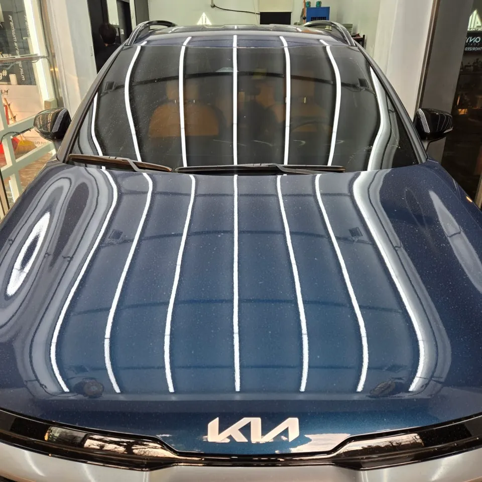 Kia Sportageのガラスコーティング事例|費用目安・仕上がり 施工写真 1-1