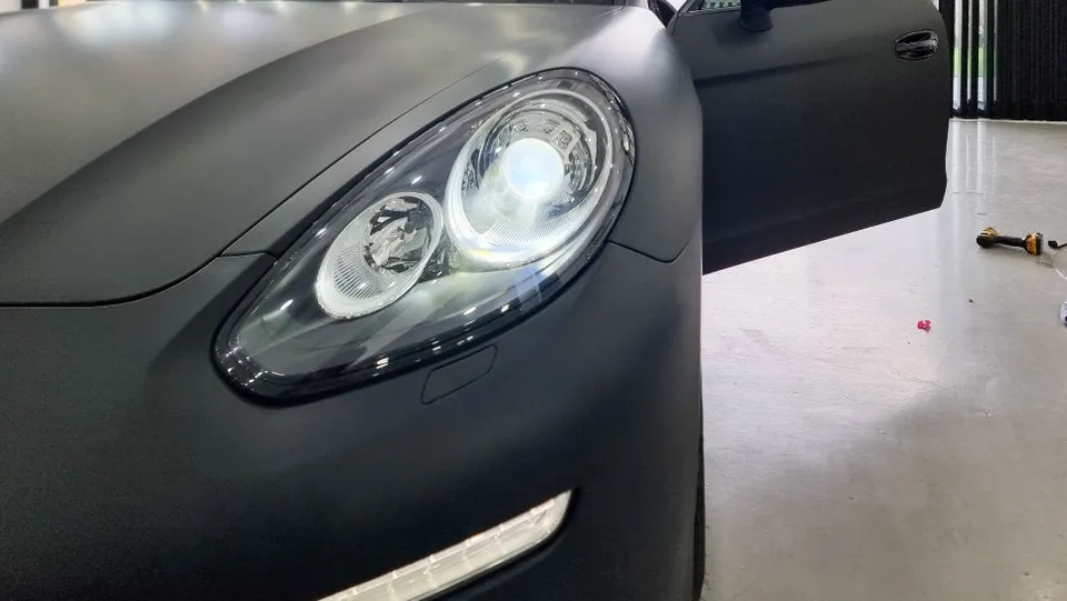 Porsche Panamera 970 ambient lighting - Porsche Panamera 970 Ambient Lighting Upgrade Review photo 4