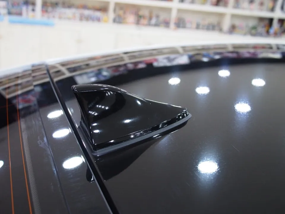 Kia K3 vinyl wrap - Kia K3 Vinyl Wrap Review: Gloss Black Roof Upgrade photo 4