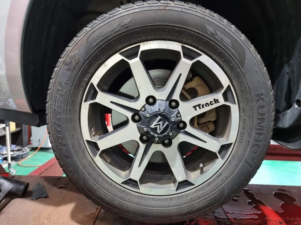 Kia Carnival wheel repair - Kia Carnival Wheel Repair & Painting Review: Cost & Results photo 4