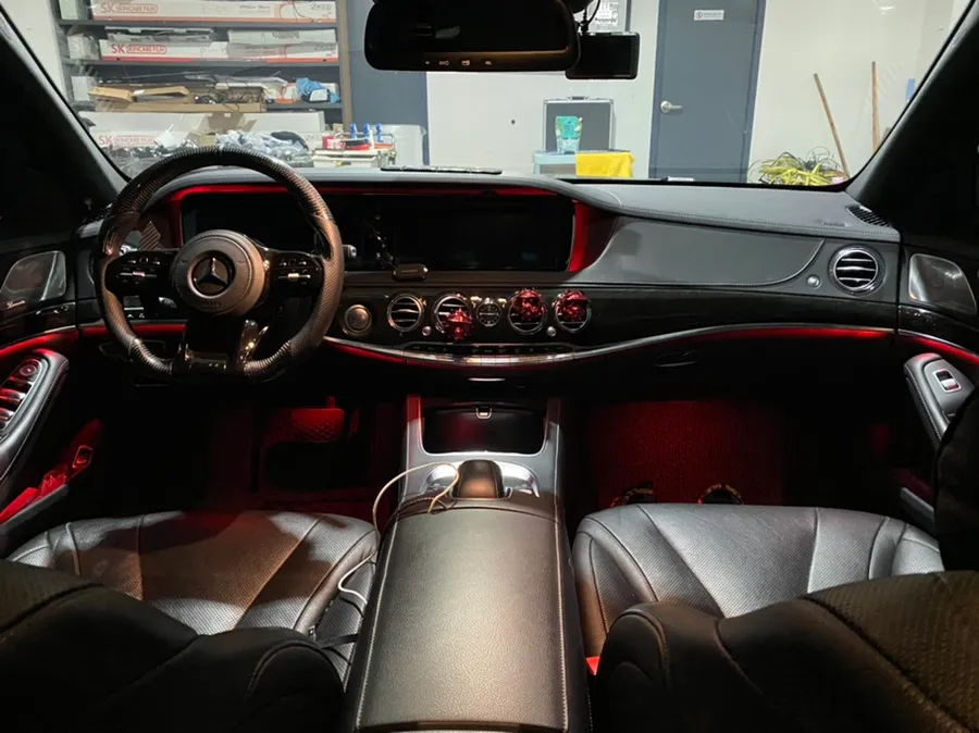 Mercedes-Benz S-Class W222 ambient lighting - Mercedes-Benz S-Class W222 Ambient Lighting Review photo 4