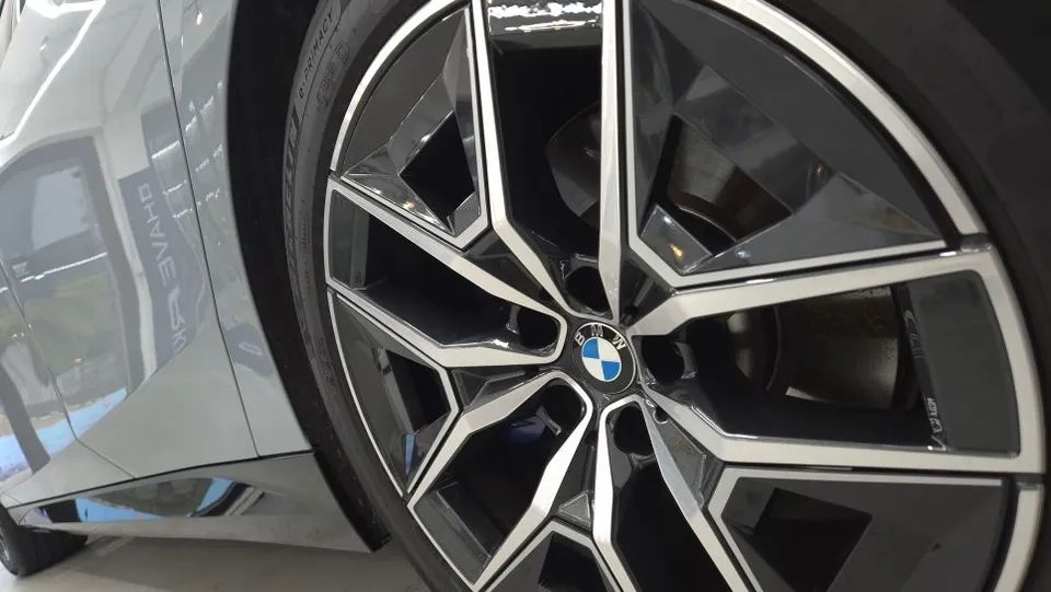 BMW 5 Series paint correction - BMW 5 Series Paint Correction & Glass Coating Review photo 3