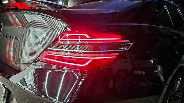 Genesis G70のカーラッピング事例|カスタムと仕上がり 施工写真 3-3