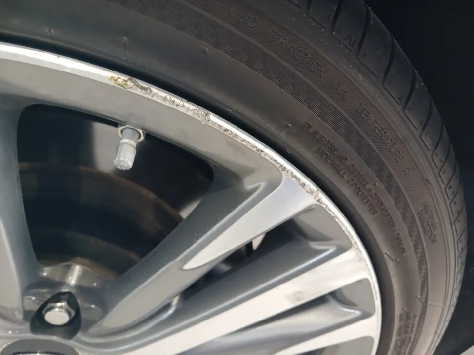 Infiniti Q50 wheel repair - Infiniti Q50 Wheel Repair & Painting Review photo 4