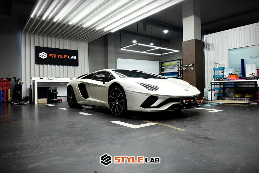 Lamborghini AventadorのPPF施工事例｜費用目安・仕上がり 写真