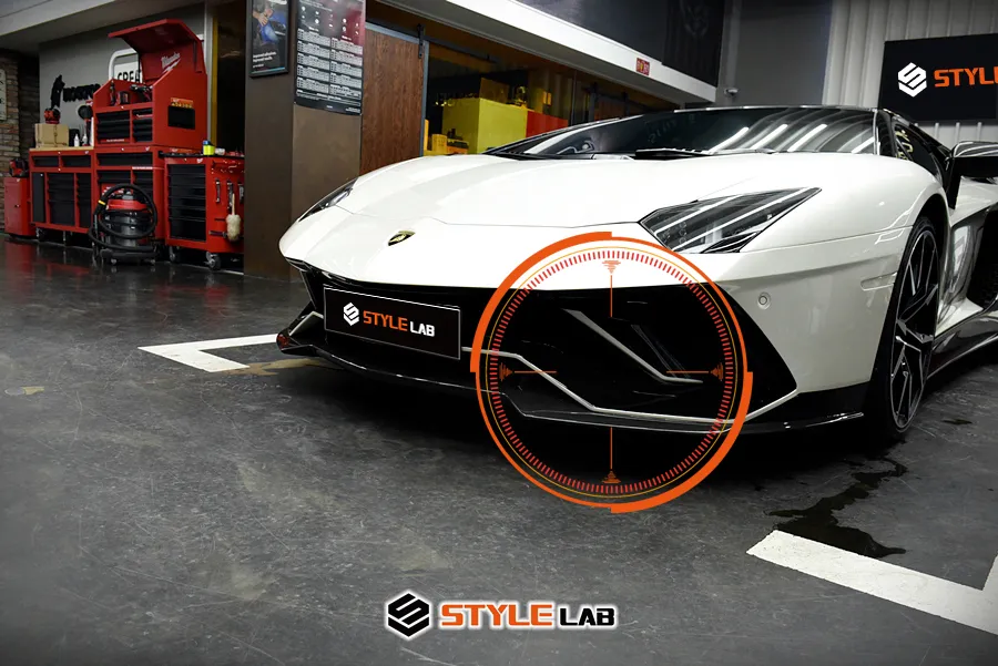 Lamborghini AventadorのPPF施工事例|費用目安・仕上がり 施工写真 2-3