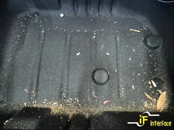 Mercedes-Benz E-Class W213 dash cam - Mercedes-Benz E-Class Dash Cam Installation & Battery Upgrade photo 3