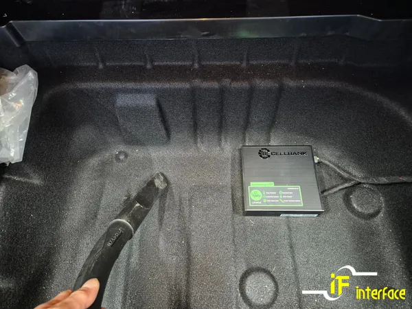 Mercedes-Benz E-Class Dash Cam Installation & Battery Upgrade photo 5