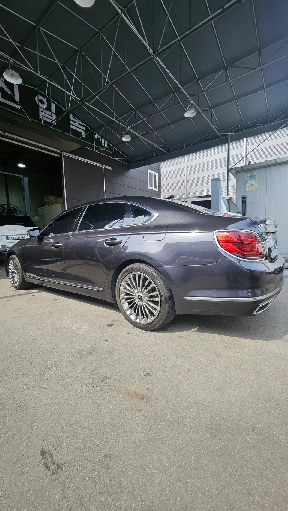 Kia K900 Wheel Repair Review: 19-Inch Rim Swap for ₩280,000 After