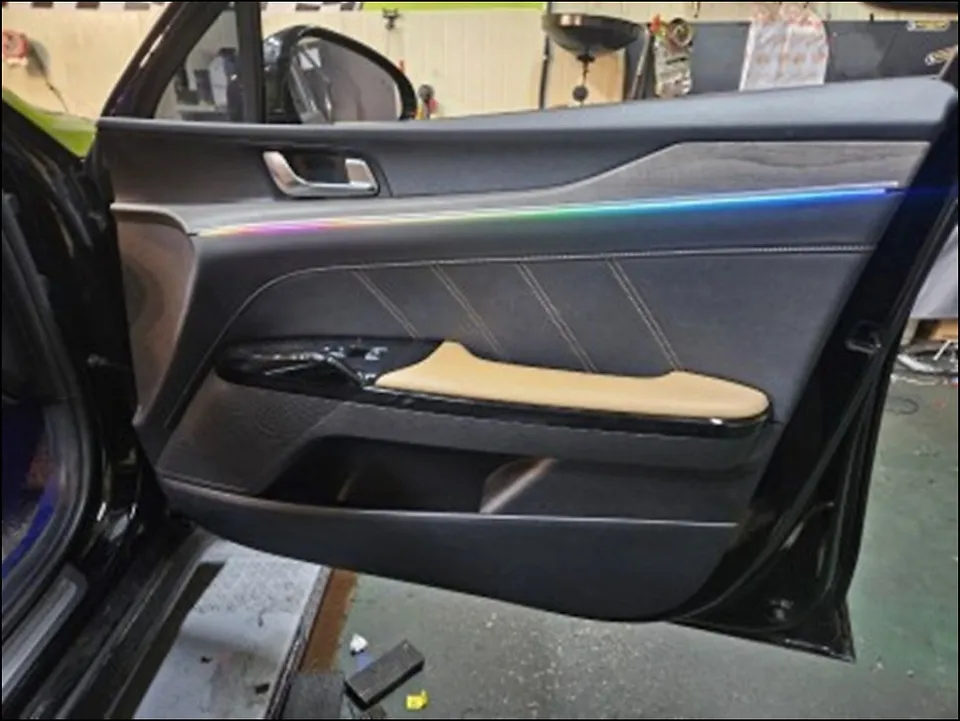Kia K5 DL3 ambient lighting - Kia K5 Ambient Lighting Review: RGB & Moving Effects photo 6