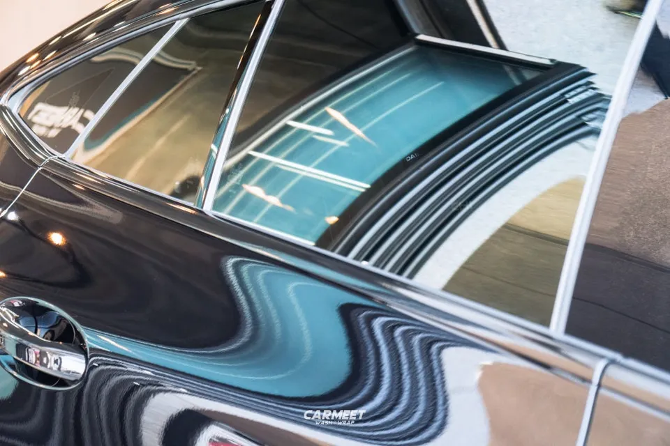 Mercedes-Benz AMG GT 43 カーラッピング事例|費用目安・仕上がり 施工写真 3-2