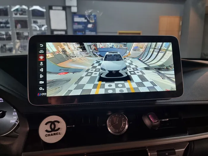 Lexus ES 300hのAndroid Auto・CarPlay取付事例 施工写真 4-2