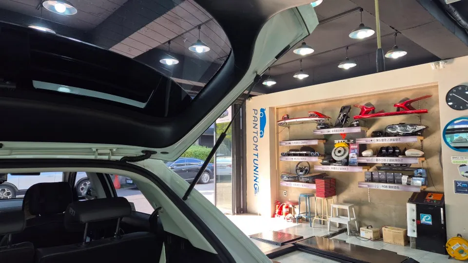 Hyundai IONIQ 5 Power Tailgate Retrofit Review photo 2