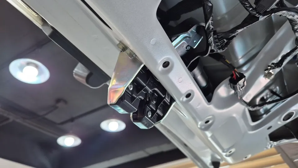 Hyundai IONIQ 5 oem options - Hyundai IONIQ 5 Power Tailgate Retrofit Review photo 4