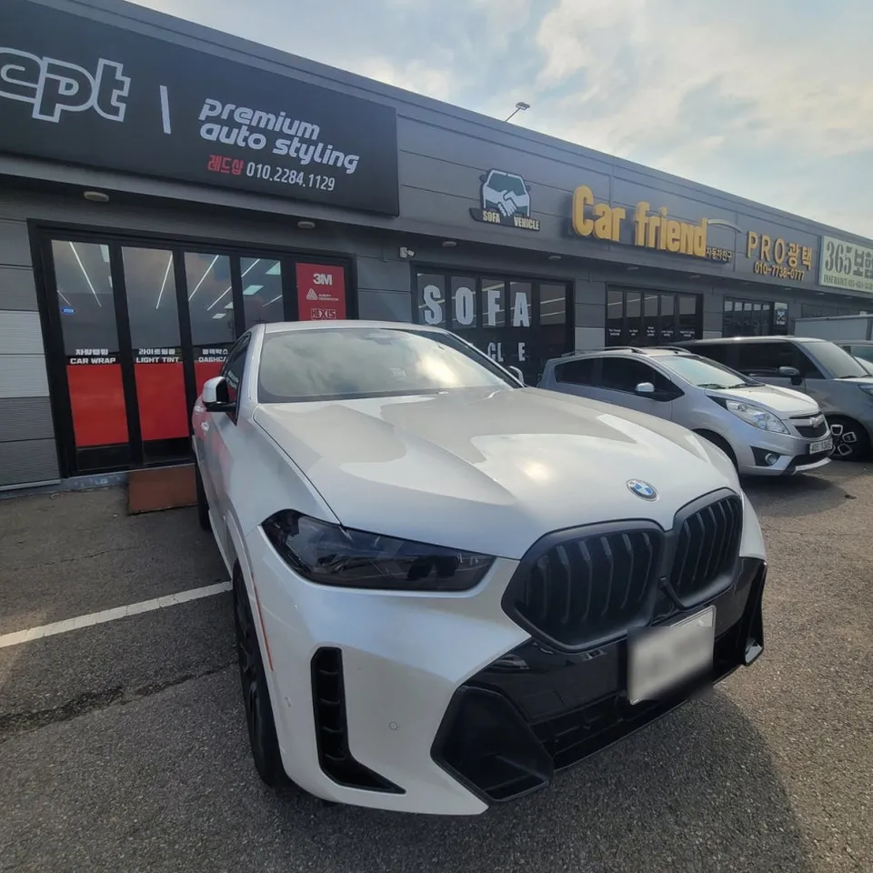 BMW X6のカーフィルム施工事例｜費用目安・仕上がり 施工写真 1-1