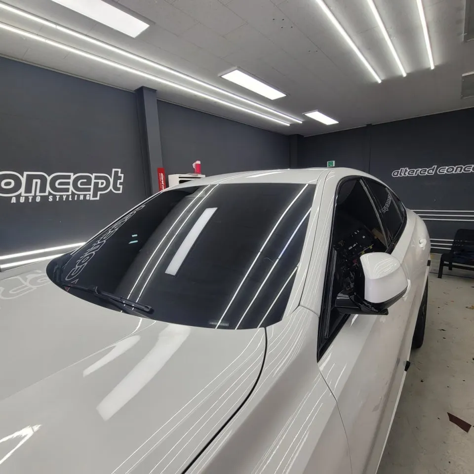 BMW X6のカーフィルム施工事例｜費用目安・仕上がり 施工写真 2-2