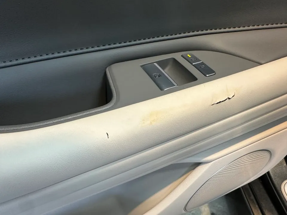 Genesis G80 interior customization - Genesis G80 Interior Customization Review: Leather Repair Results photo 3