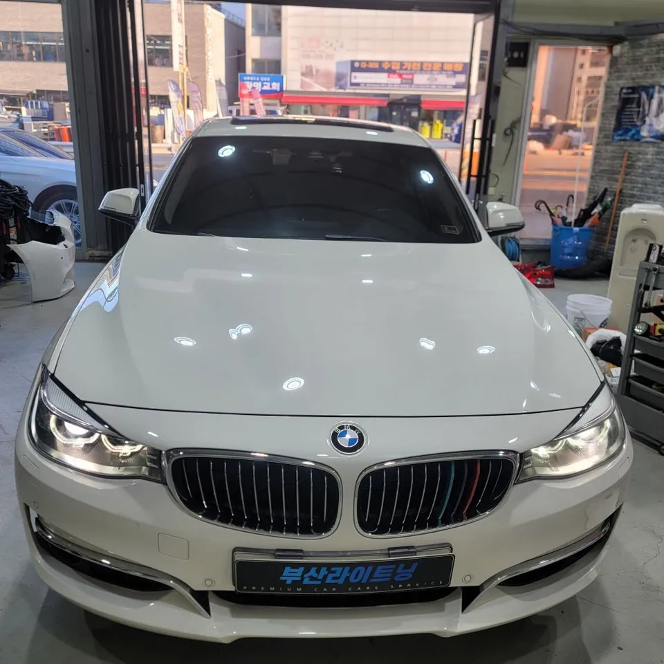 BMW M3のドラレコ取付事例｜費用目安と仕上がり 施工写真 1-1