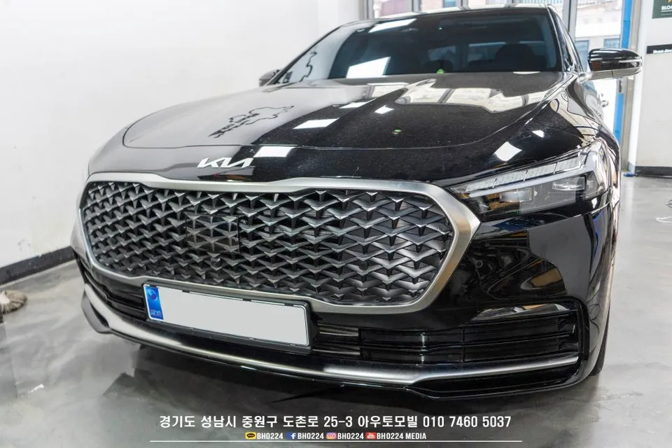 Kia K900のカーフィルム施工事例 施工写真 5