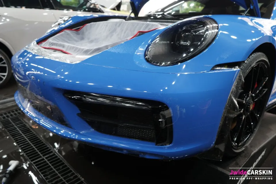 ポルシェ911のPPF施工事例|韓国での実例と費用目安 施工写真 1-1