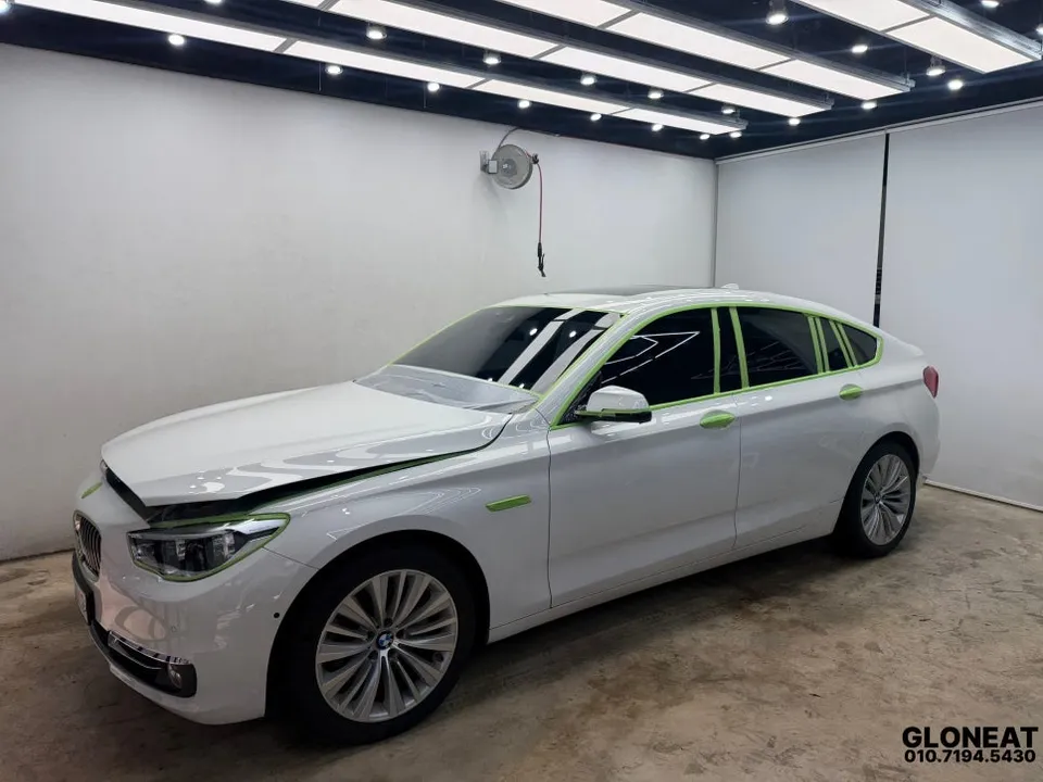 BMW 5 Series GTのガラスコーティング事例|費用目安と仕上がり 施工写真 2-1