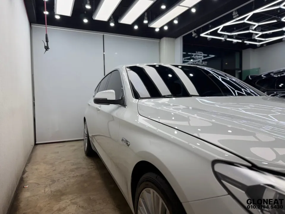 BMW 5 Series GTのガラスコーティング事例|費用目安と仕上がり 施工写真 3-3