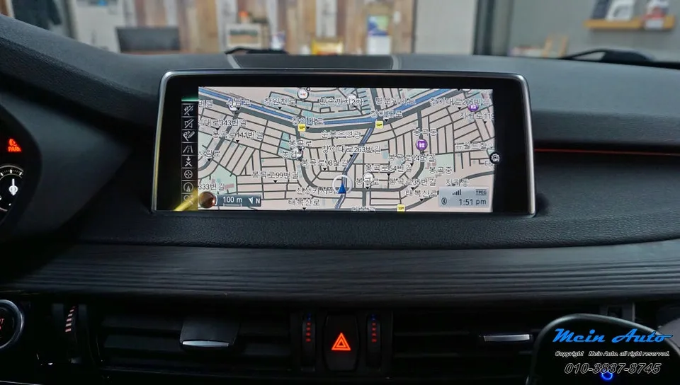 BMW X5 F15のAndroid Auto・CarPlay取付事例 施工写真 3-1