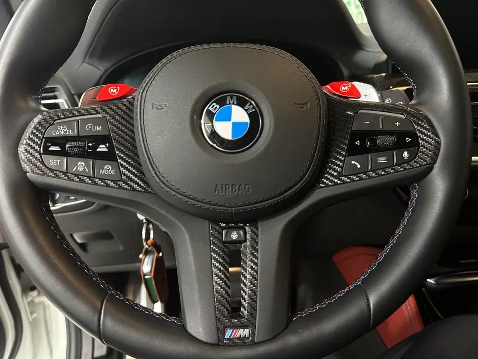 BMW X3のカーラッピング事例|カブリオブラックで高級感アップ 施工写真 2-3