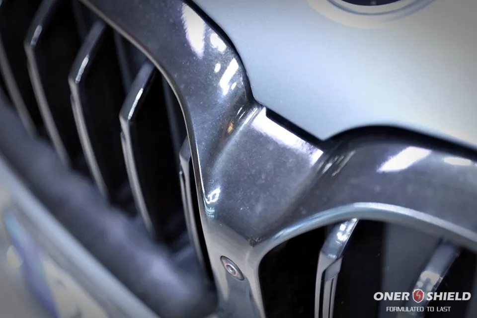BMW 5 Series G30のガラスコーティング事例|費用目安・仕上がり 施工写真 1-1