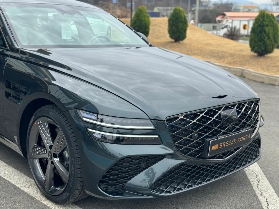 Genesis G80 PPF施工事例|無光カラーの保護と変身 施工写真 4-1