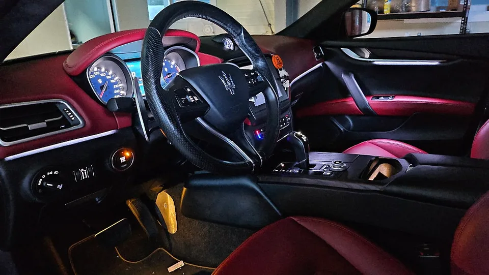 Maserati Ghibli ambient lighting - Maserati Ghibli Ambient Lighting Upgrade - Brighter, Customizable photo 3