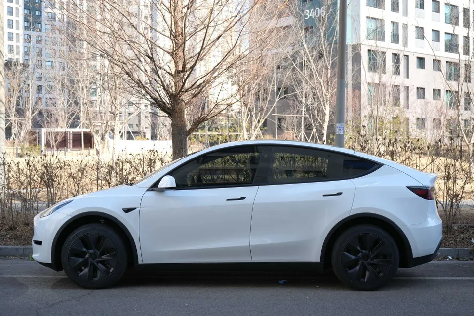 Tesla Model Y New Car Package Review — Enhanced Protection & Clar photo 2