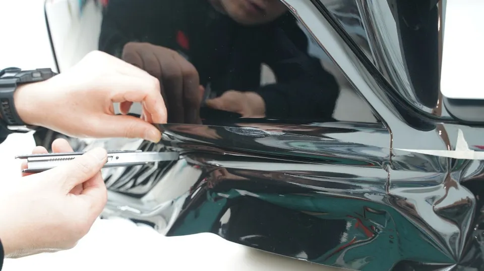 BMW 7 Seriesのカーラッピング事例｜費用目安・仕上がり 施工写真 1-3