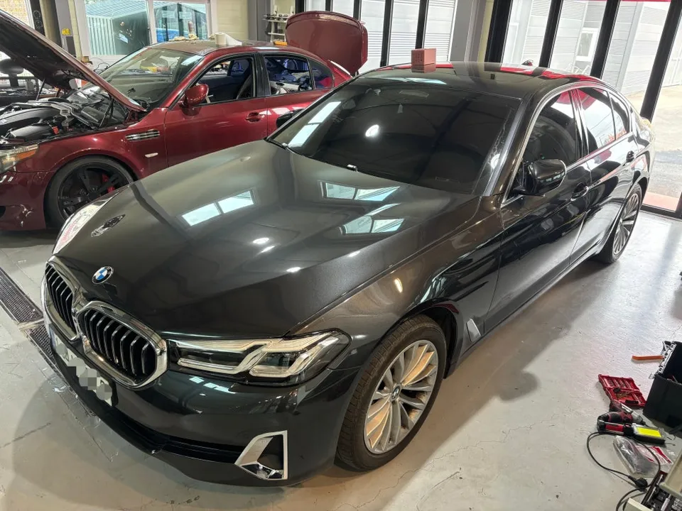 BMW 5 Series G30 Dash Cam Installation Review