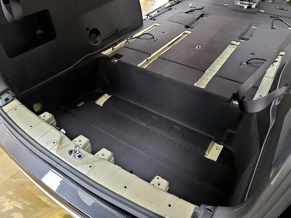 Kia Carnival ambient lighting - Kia Carnival Ambient Lighting Review — Interior LED Upgrade photo 5