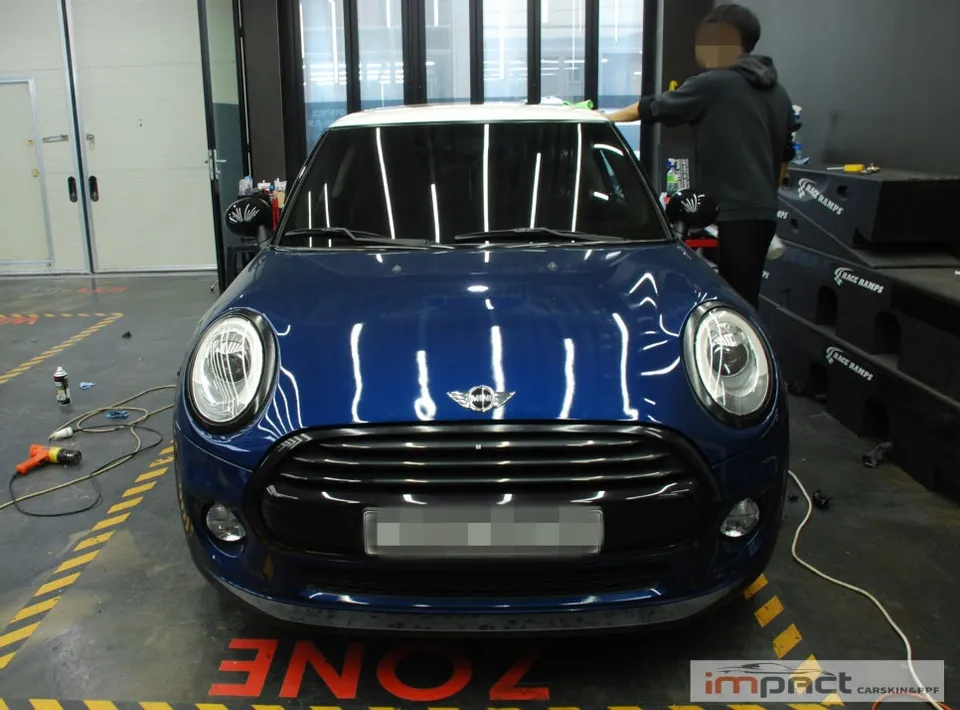 MINI MINI Cooperのカーラッピング事例|費用目安・仕上がり 施工写真 1-1