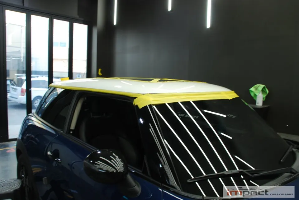 MINI MINI Cooperのカーラッピング事例|費用目安・仕上がり 施工写真 1-2