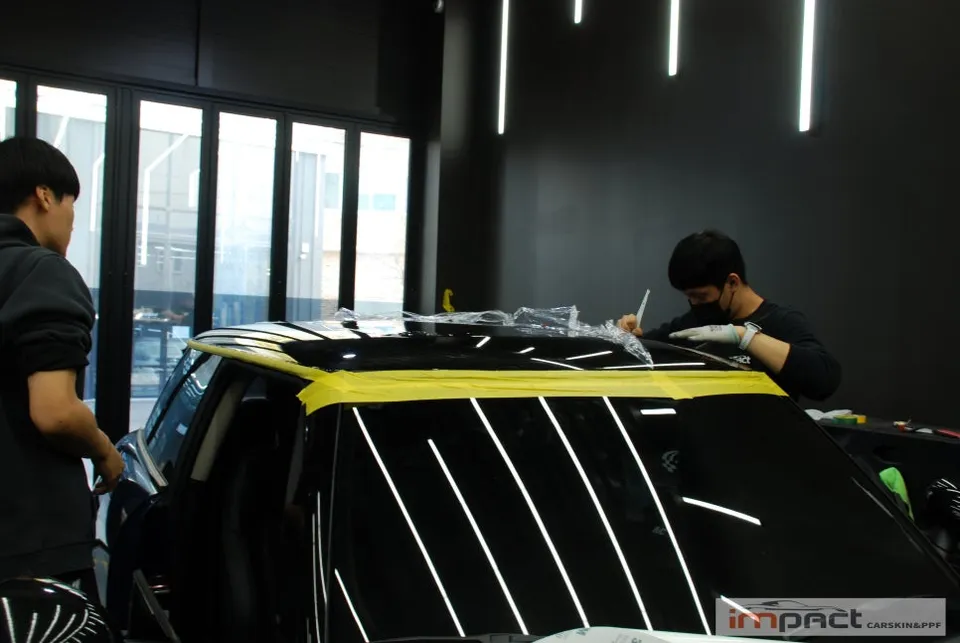 MINI MINI Cooperのカーラッピング事例|費用目安・仕上がり 施工写真 2-2