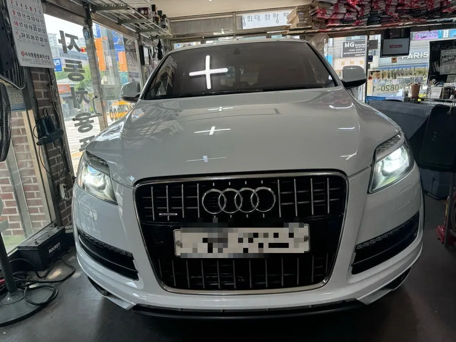 Audi Q7 Lighting Upgrade Review: Brighter Visibility