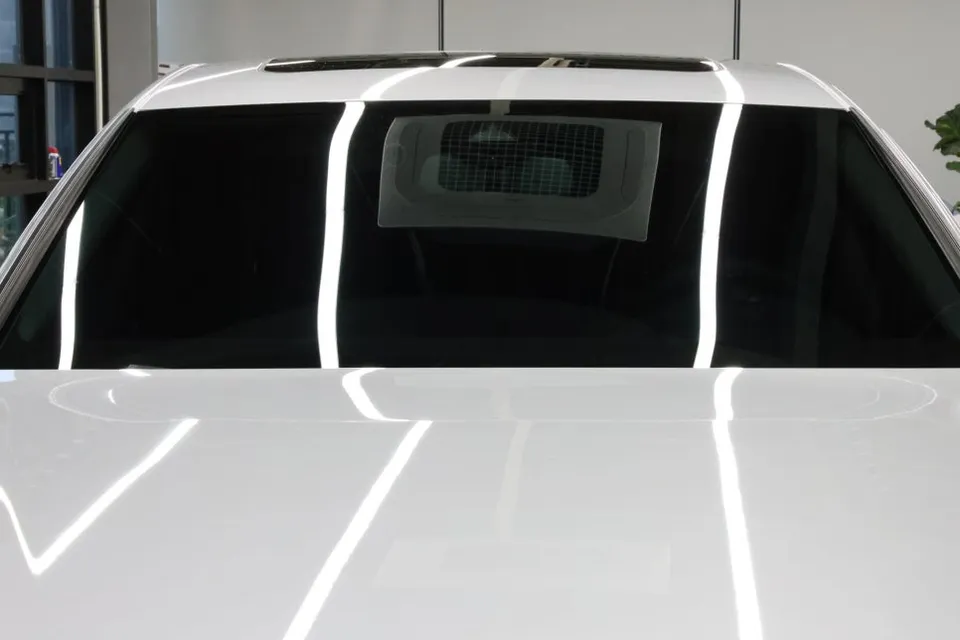 Audi A6のカーフィルム施工事例|費用目安・仕上がり 施工写真 1-2