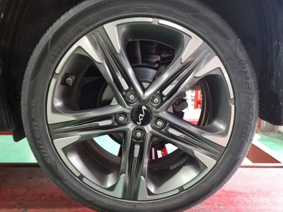 Kia K5 wheel repair - Kia K5 Wheel Repair & Painting Review: Cost & Results photo 4