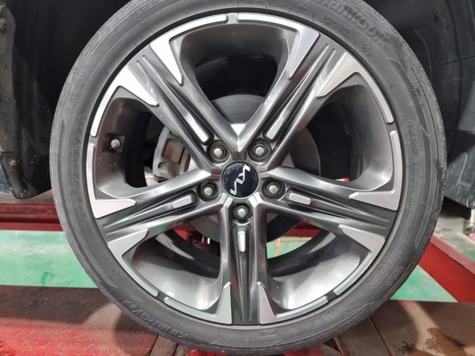 Kia K5 wheel repair - Kia K5 Wheel Repair & Painting Review: Cost & Results photo 6