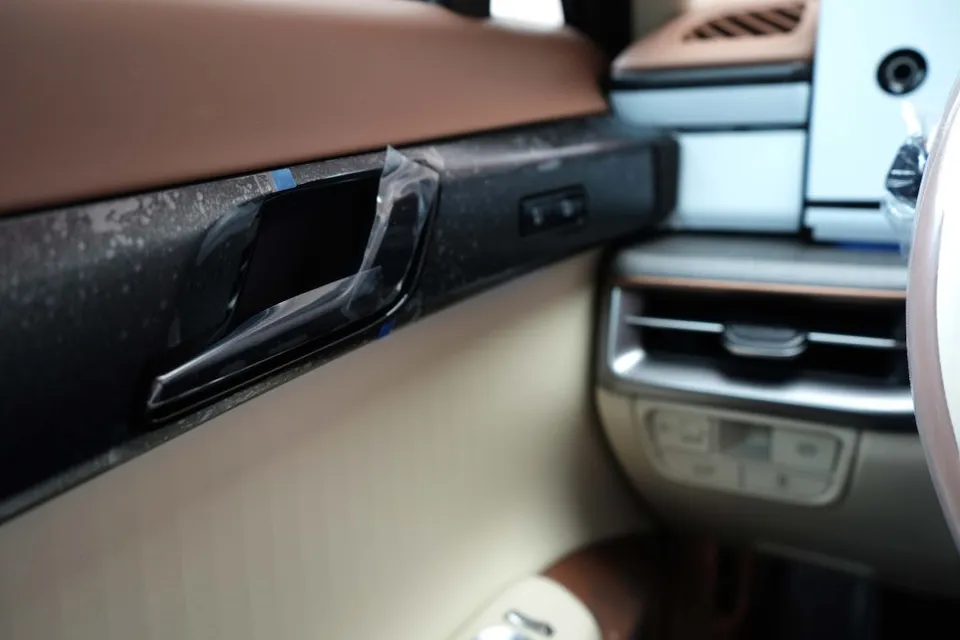 Hyundai Grandeur GN7 カーフィルム施工事例|費用目安・仕上がり 施工写真 2-2
