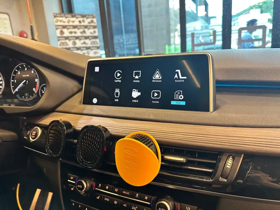 BMW X5 F15 android system - BMW X5 F15 Android Auto Head Unit Upgrade: Enhanced Driving Conve photo 3