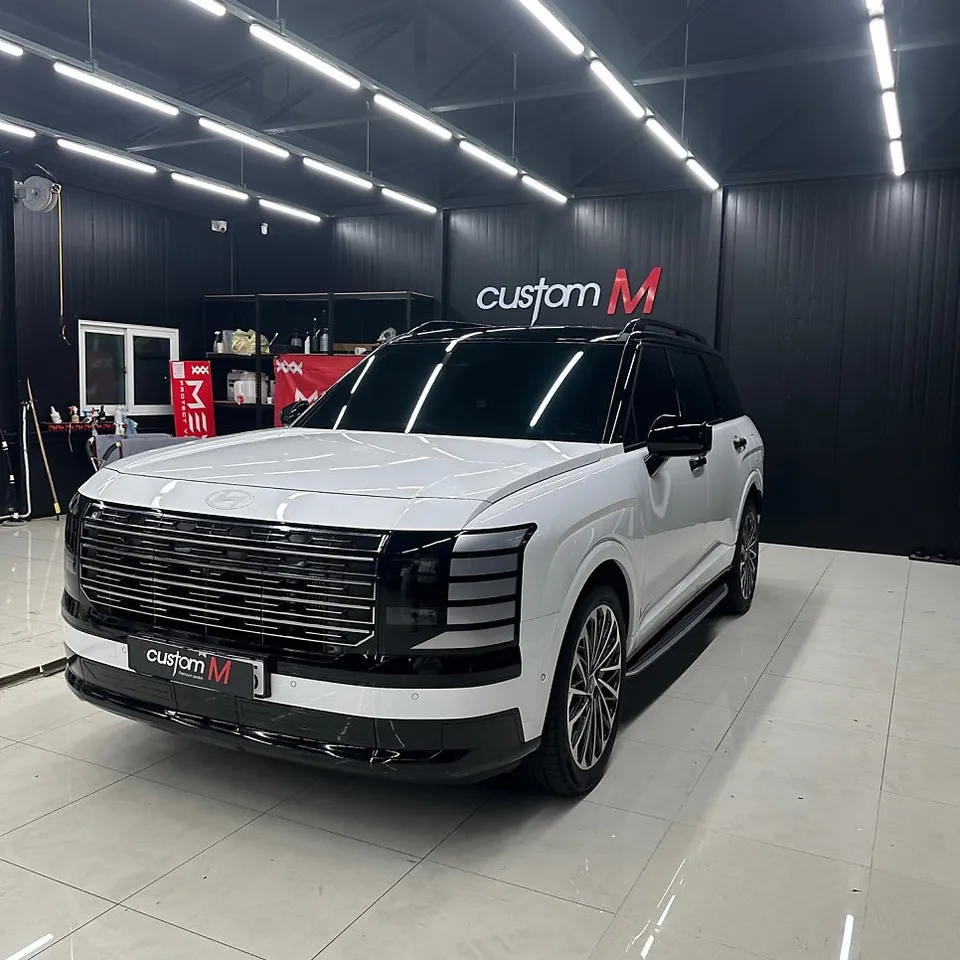 Hyundai Palisadeのカーラッピング事例|費用目安・仕上がり 施工写真 1-3