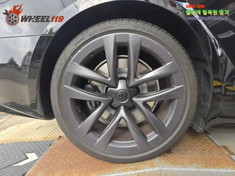 Tesla Model S wheel repair review