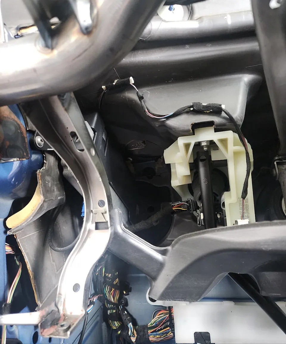 BMW 3 Series Dash Cam Installation Review photo 4
